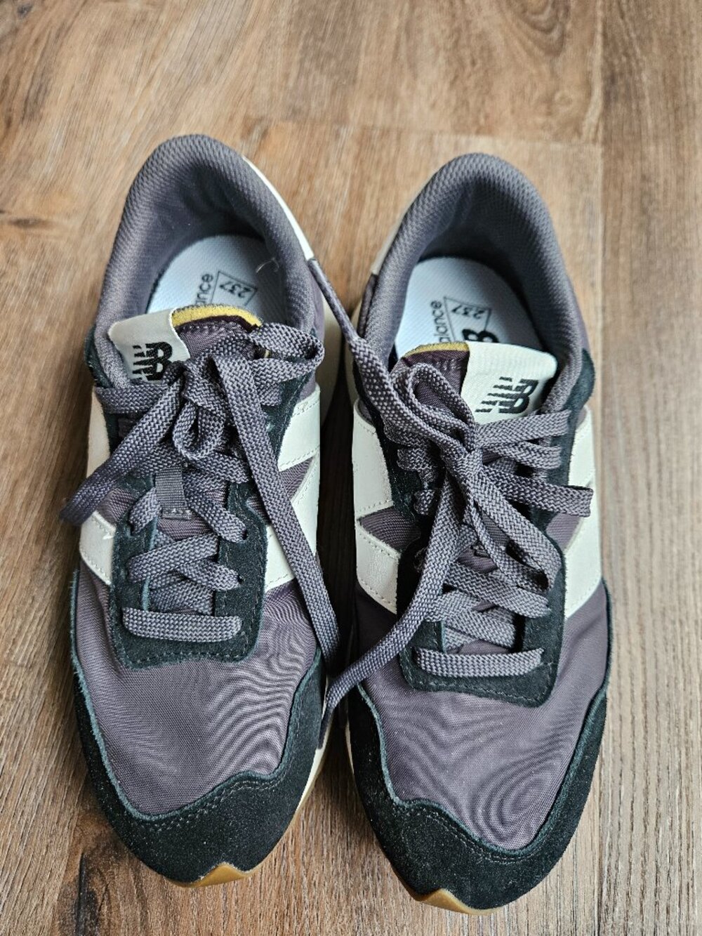 New Balance 237 dark gray black white new women's sneakers size 7.5